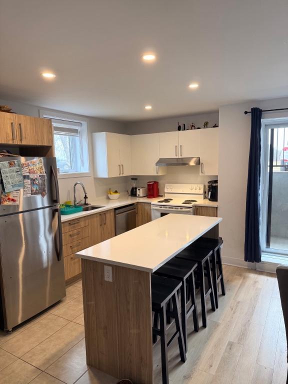 Superbe 4 1/2 disponible le 1er juillet | 3297380