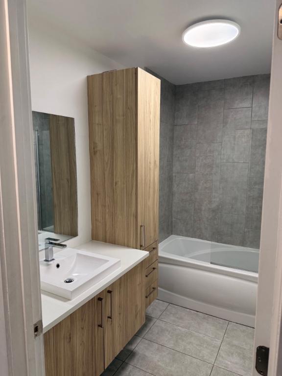 Superbe 4 1/2 disponible le 1er juillet | 3297380
