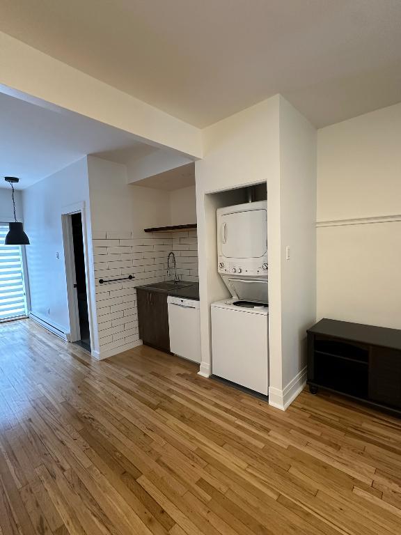 Magnifique 3 1/2 rénové | 3297393