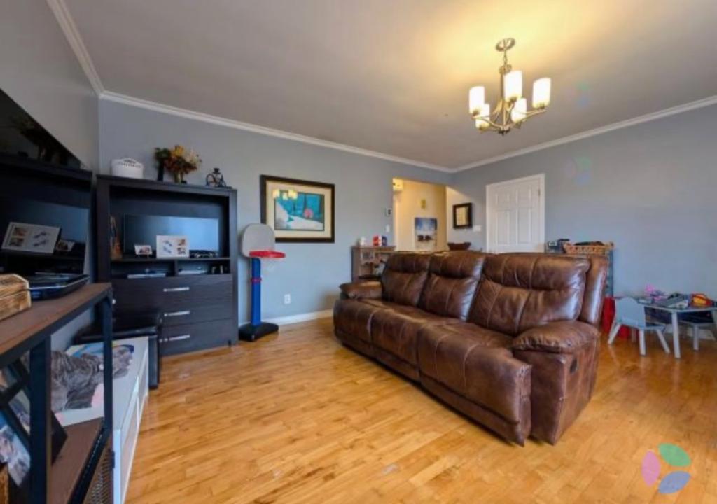 5.5 Apartment Available - A louer • For Rent | 3297418
