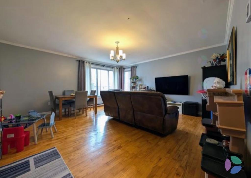 5.5 Apartment Available - A louer • For Rent | 3297418