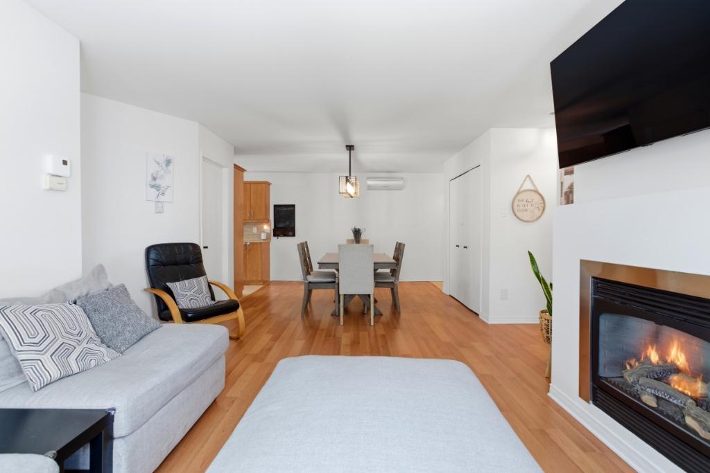 Grand condo 4 1/2 à louer à Ste-Dorothée, laval disponible le 24 juillet | 3297430