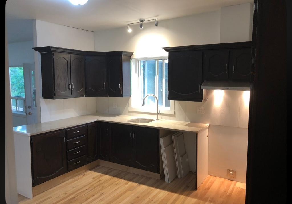 5 1/2 saint pacome | 3297533