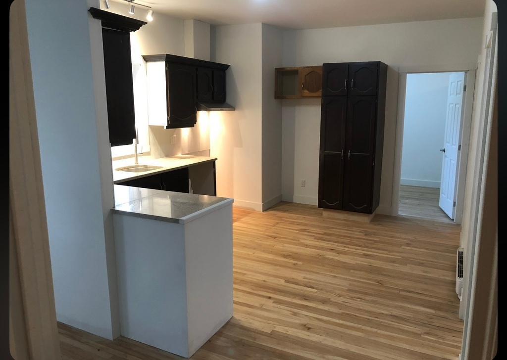 5 1/2 saint pacome | 3297533