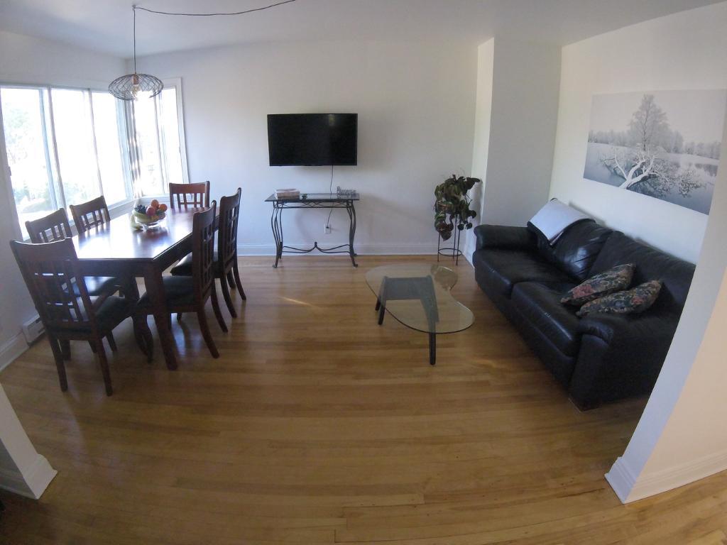 5 1/2 a louer haut de duplex. | 3297573