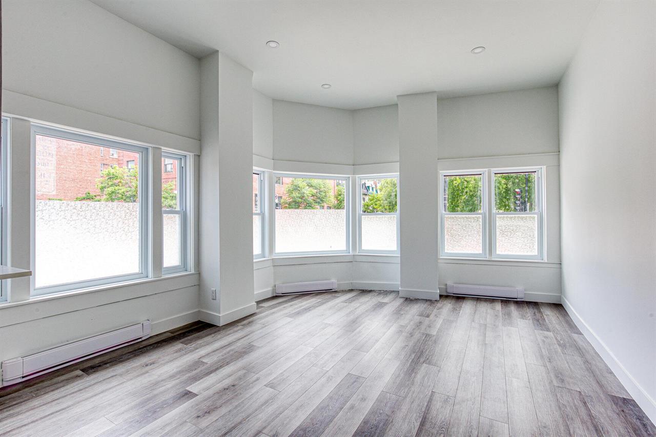 Studio 1 Bath - 2002 Rue Saint-André, Ville-Marie | 3297704
