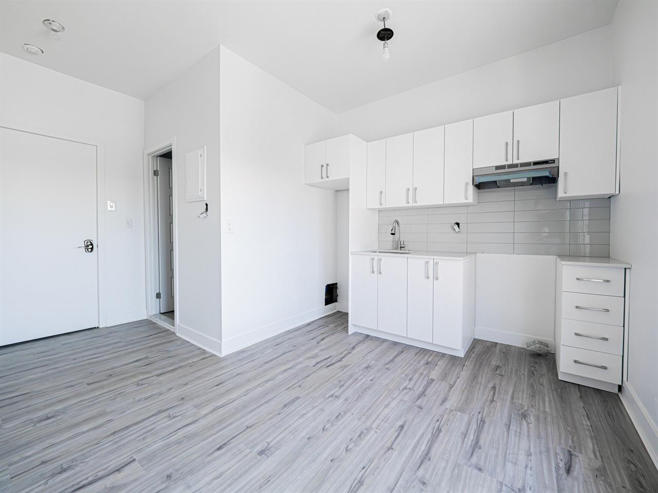Studio 1 Bath - 147 Boulevard Crémazie Ouest, Montréal | 3297729