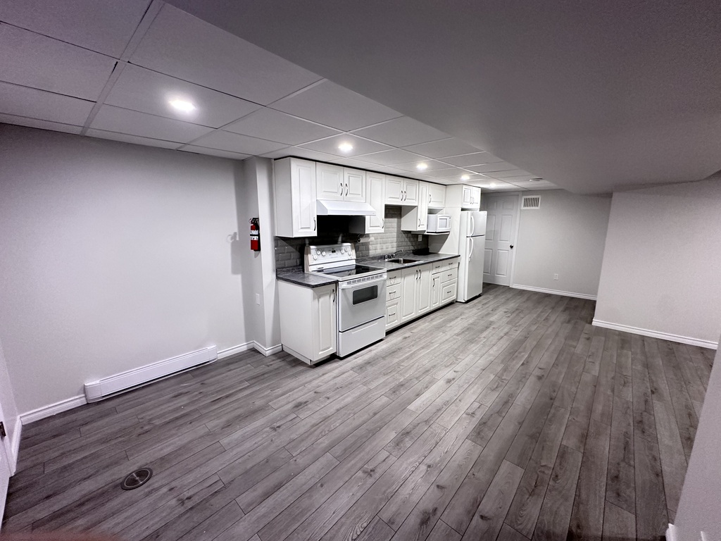 3½ à Louer –Tout Inclus-Stationnement | 3297751