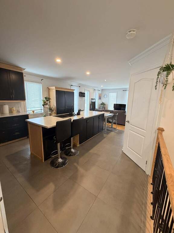Logement Sur 2 étages Dans Une Maison | 3297768