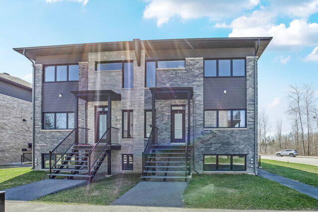 219 Frégate (Gatineau) Magnifique 41/2+ Bureau | 3297958