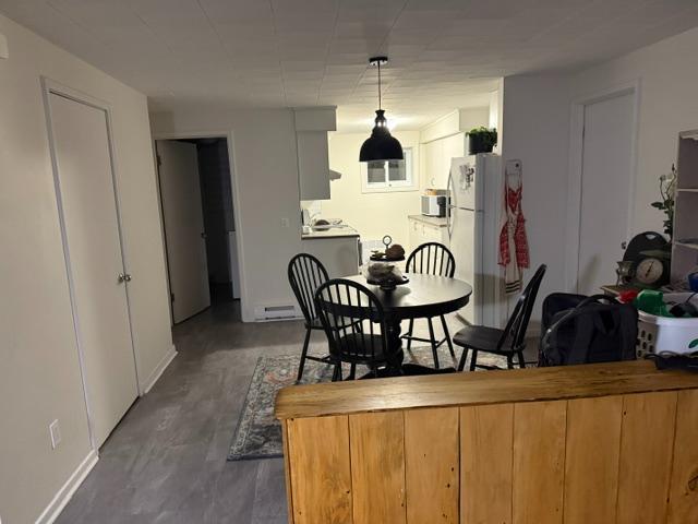 4 1/2 demi sous-sol | 3298020