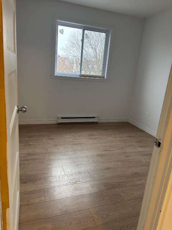 Grand 5 1/2 2e étage | 3298040