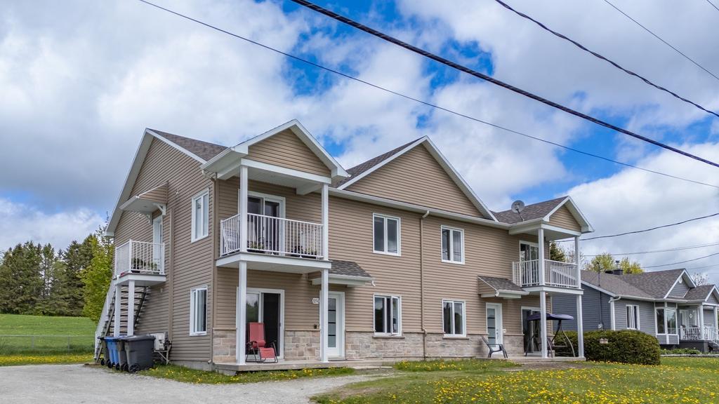 Logement 4 1/2 a louer a St-Pierre Baptiste | 3298330