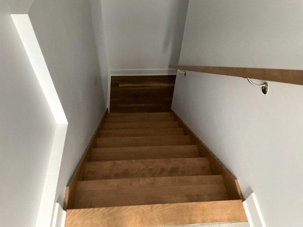 3½ tout inclus — Bas de duplex, entrée privée, stationnement, internet rapide — Saint-Jérôme — 1350$/mois | 3298359