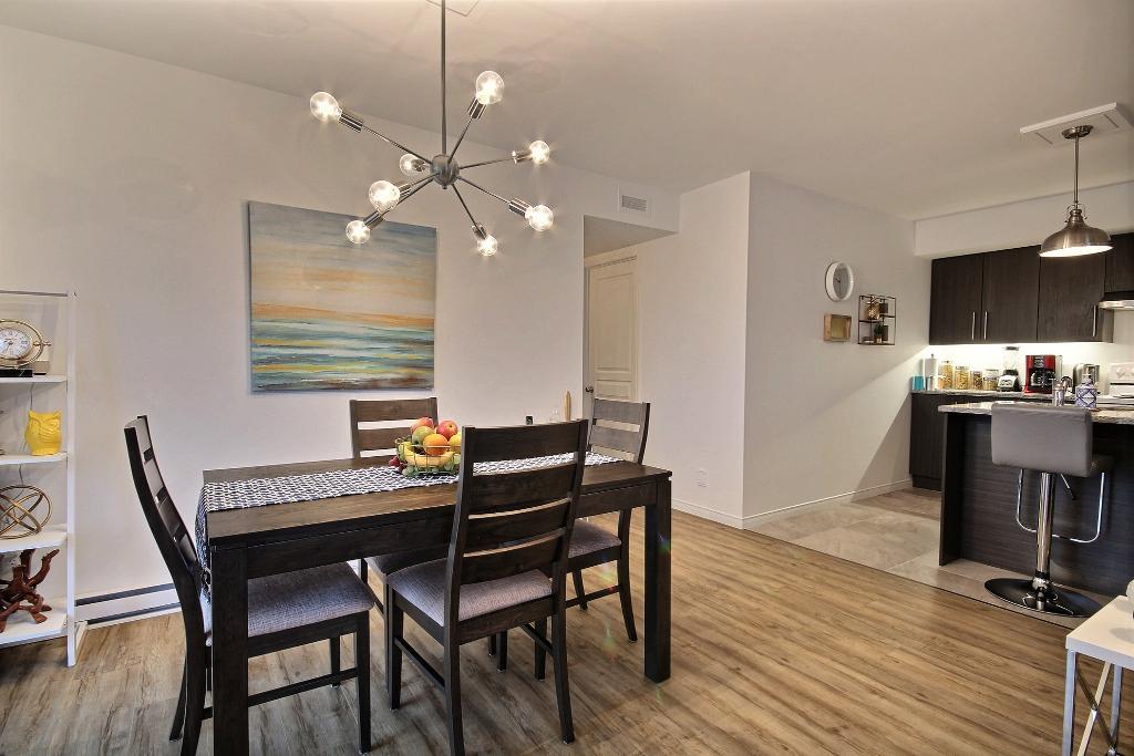 Superbe 4 1/2 + B, LÉVIS, (St-David), 1ier étage, air clim, 2 STATIONNEMENTS EXTÉRIEURS INCLUS, LIBRE LE 1ier décembre 2026. | 3298381