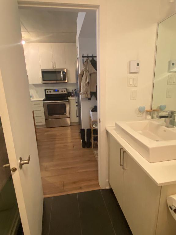 CESSION DE BAIL 3 1/2 DOWNTOWN | 3298386