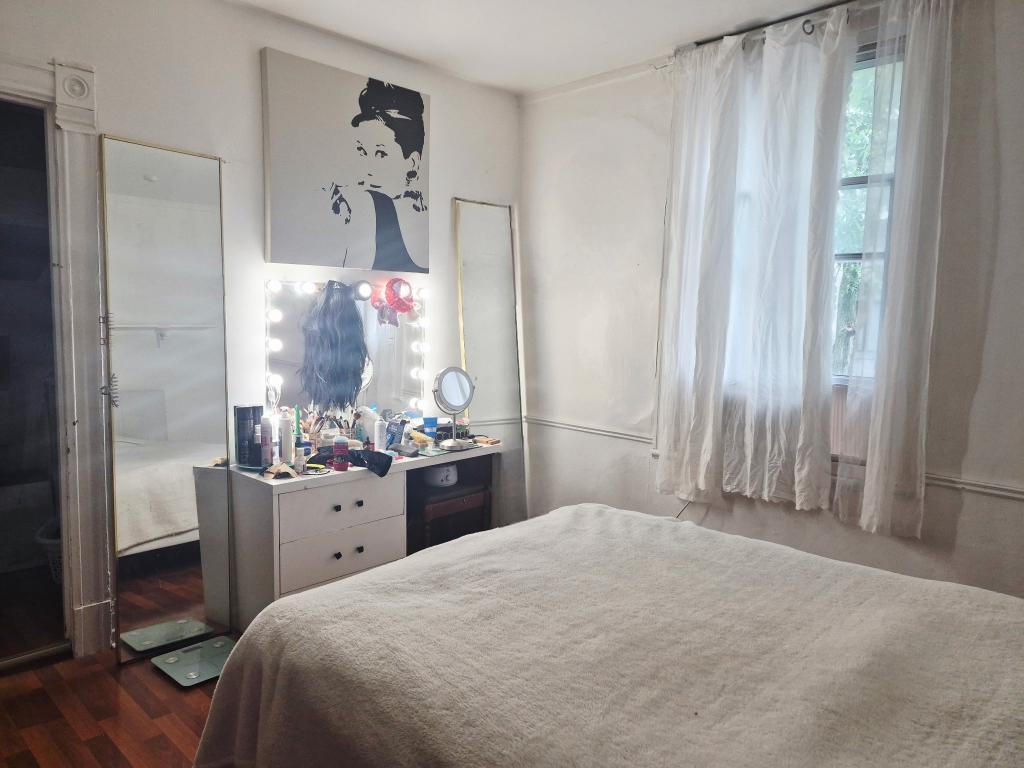5 1/2, 2 CAC sur le Plateau Mont-Royal près du parc Lafontaine, $1875. Références | 3298403