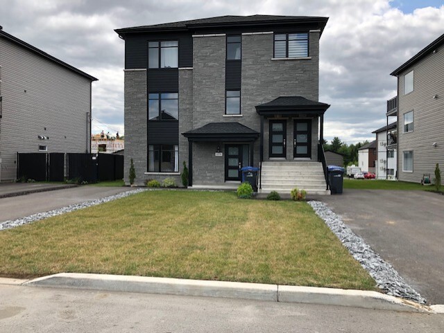 Appartement 4-1/2 à Louer | 3298659