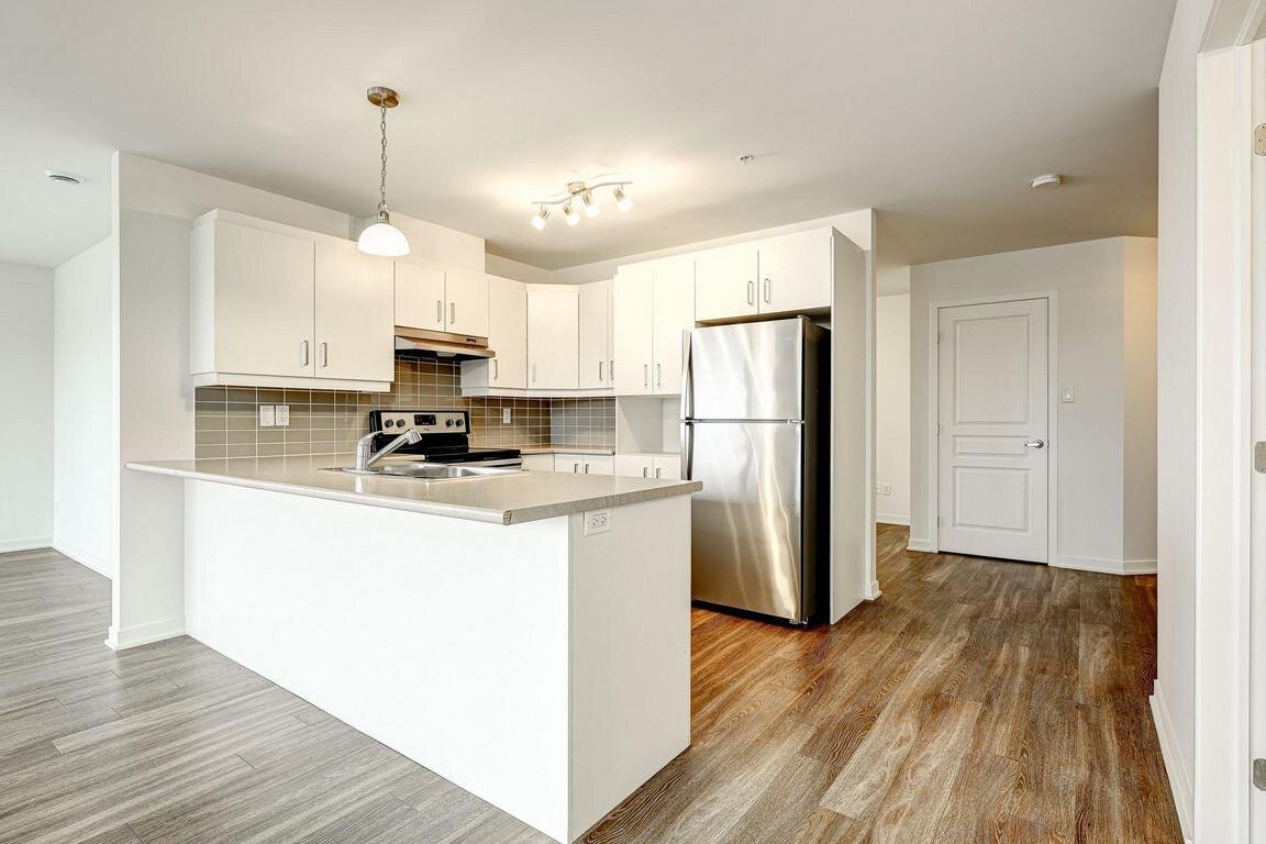 1 Bedroom Penthouse - 290 Place Claude-Dagenais, Sainte-Thérèse | 3298666