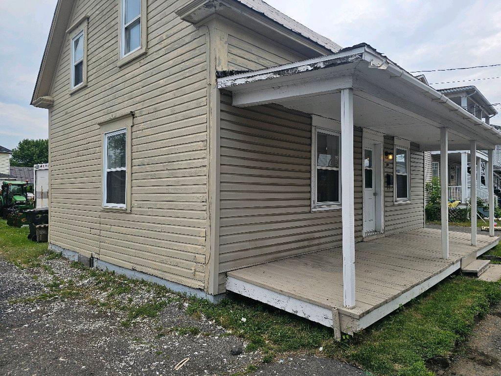 Maison 4 1/2 sur 2 étage | 3298718