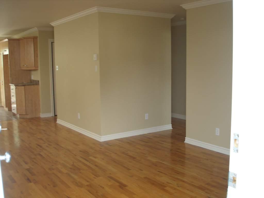 logement 4 1/2 Blainville Sous-sol | 3298740