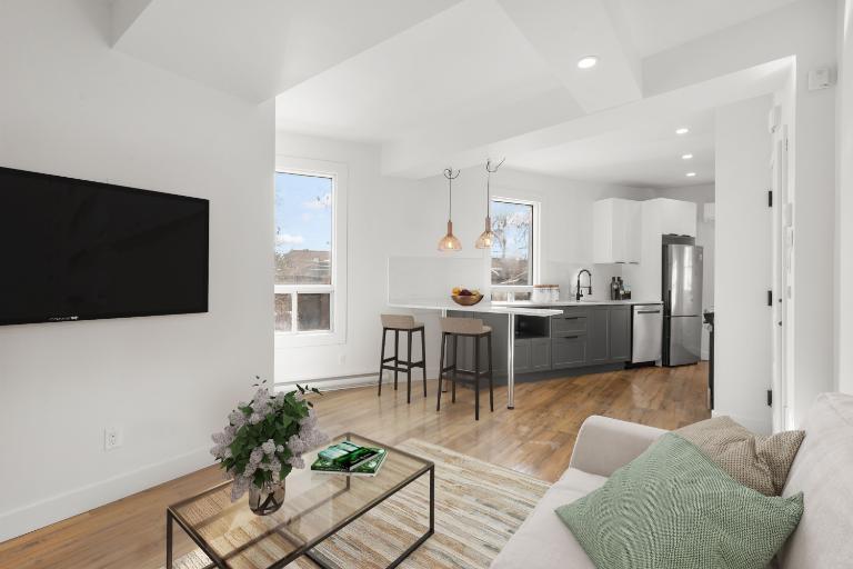 2 CH - 1 SDB - Montréal - $1,990 /mo | 3299316