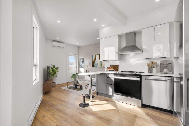 2 CH - 1 SDB - Montréal - $1,940 /mo | 3299318