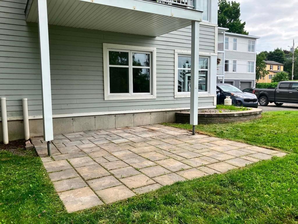 Magnifique 4 1/2 à louer à Lévis avec garage + espace vert | 3300332