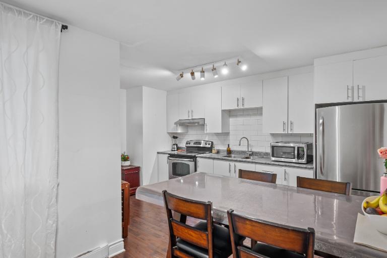 4 1/2 - Montréal (Le Plateau Mont-Royal) - 1 925 $/mois | 3300395