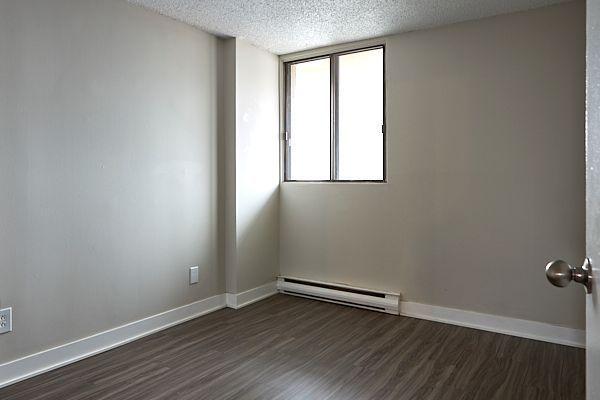 2 CH - 2 SDB - Longueuil - $1,855 /mo | 3301240
