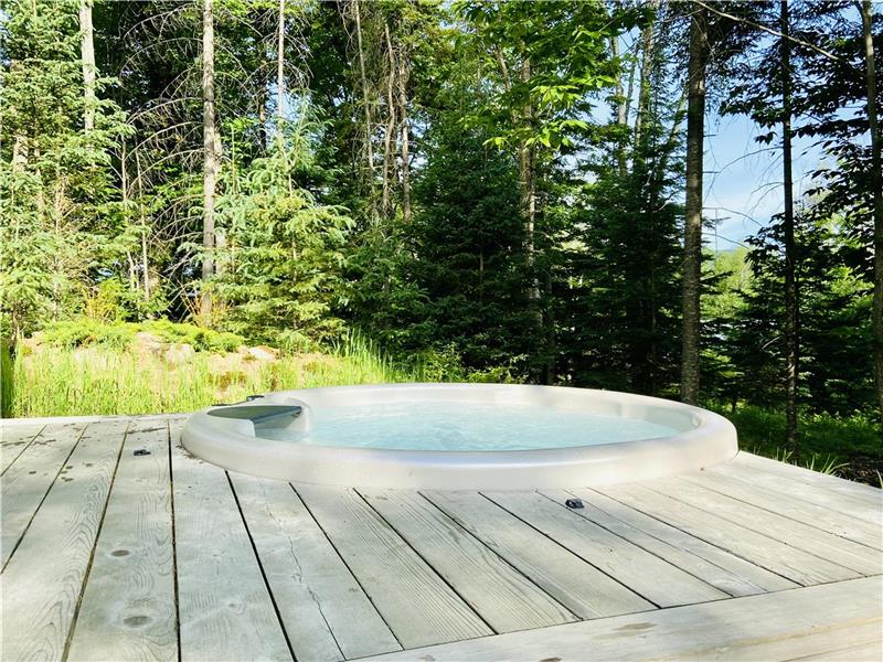 Spahaus 7: Luxury Chalet • Hot Tub • 2 Kings • A/C | 3301585