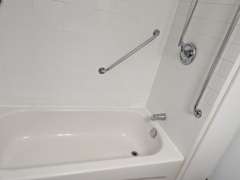 2 CH - 1 SDB - Québec - $1,249 /mo | 3306242