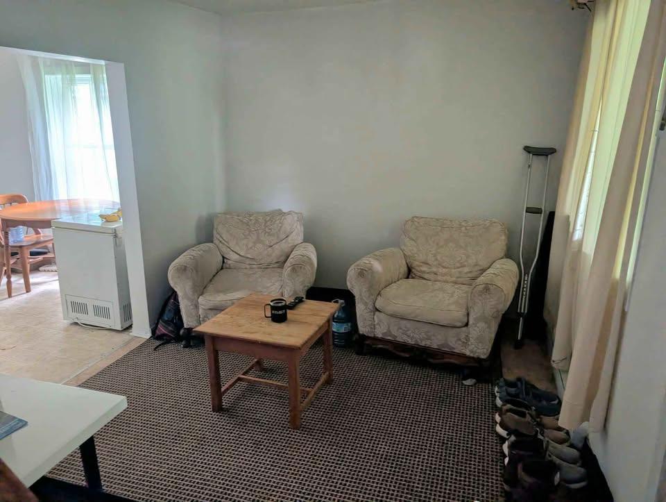 Vieux 5½ semi-meublé sur 2 étages avec terrain et stationnement | 3301633