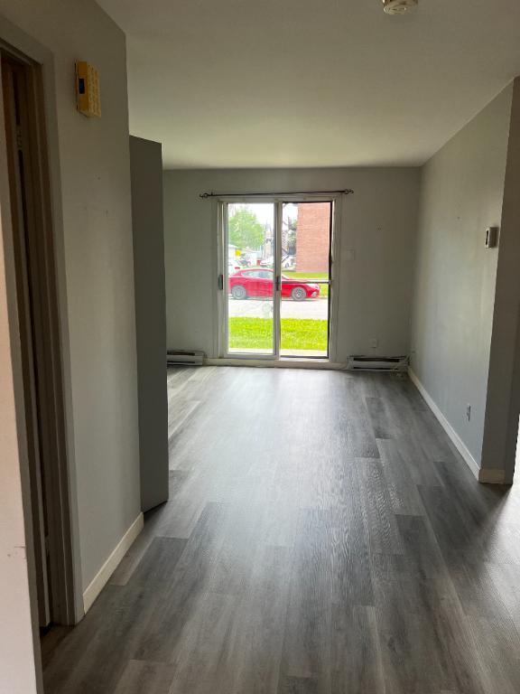 Logement 4 1/2 a louer - Saint-Constant | 3303236