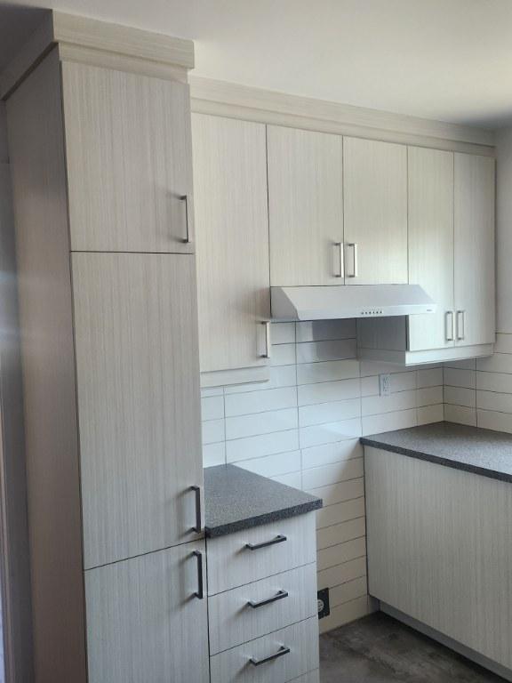 4 1/2 BOUL. CASAVANT O. | 3303001