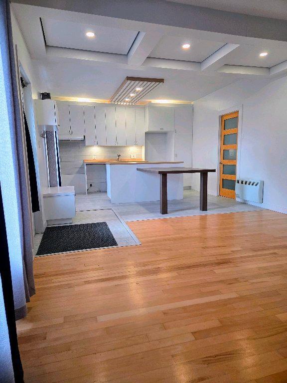 📍 Beauport – Grand 3½ style loft sur 2 étages. Libre. 1 mois gratuit 🎁 Internet inclus. | 3306141