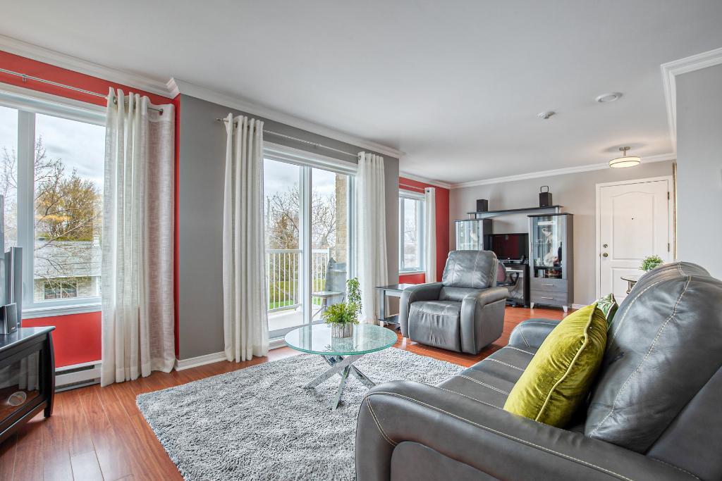 Grand Condo / Appartement 4 1/2 à Louer - for Rent , Bord de L'Eau - Waterside avec Ascenseur - Elevator | 3303024