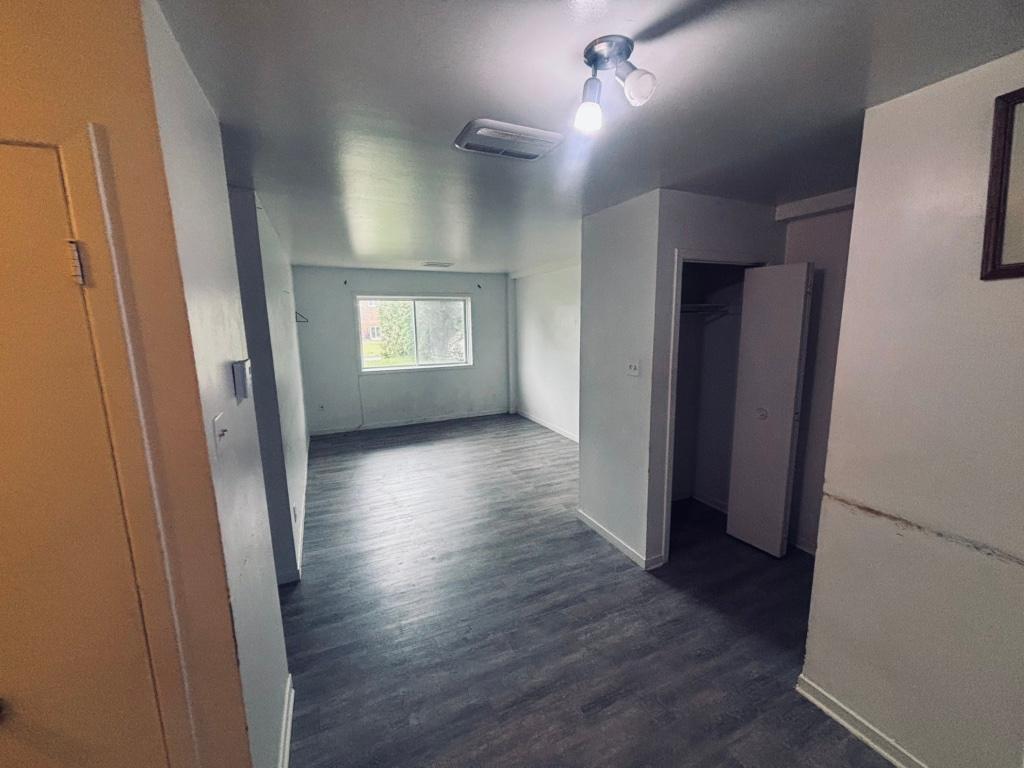 Libre fin juillet 4 1/2 bas d'immeuble chauffer-éclairer | 3303141