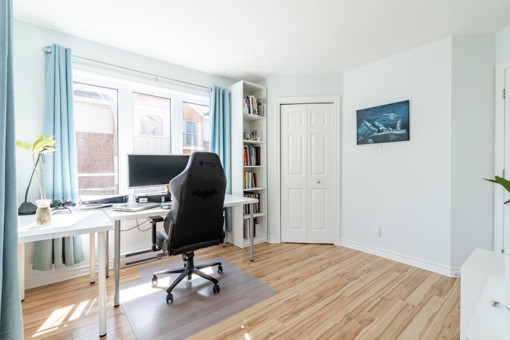 Condo 4 1/2 meublé clé en main!! 2 Statts 2-Bedroom | 3303173