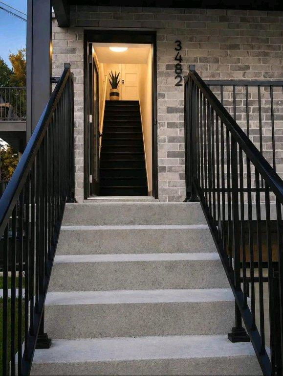Appartement à louer à Rawdon | 3303317