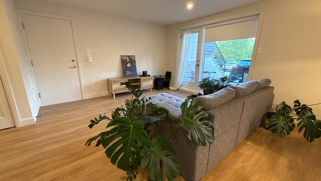 4½ RDC neuf – Cession de bail – Disponible 20 juillet | 3308327