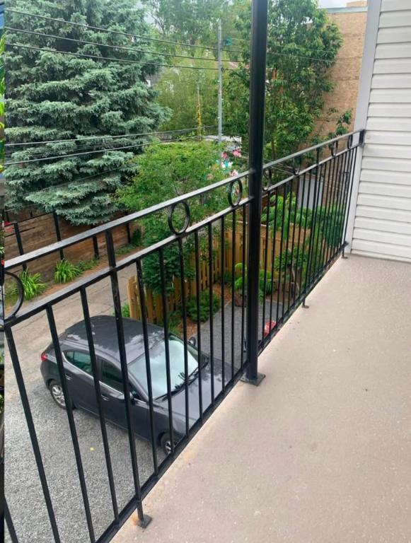 Grand 4½ rénové et lumineux à Verdun — 30 sec du bord de l'eau | 3303516