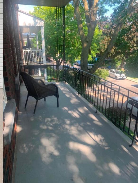 Grand 4½ rénové et lumineux à Verdun — 30 sec du bord de l'eau | 3303516