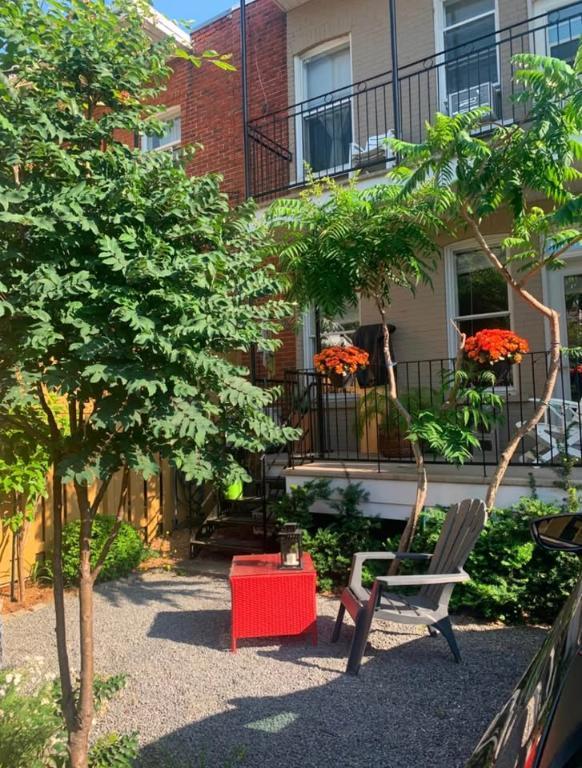 Grand 4½ rénové et lumineux à Verdun — 30 sec du bord de l'eau | 3303516
