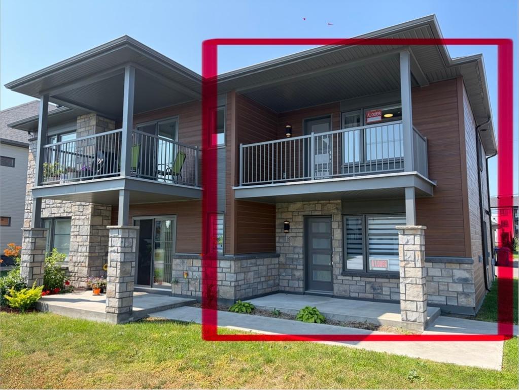 Saint-Charles-Borromée / Maison de ville avec garage privé | 3308292