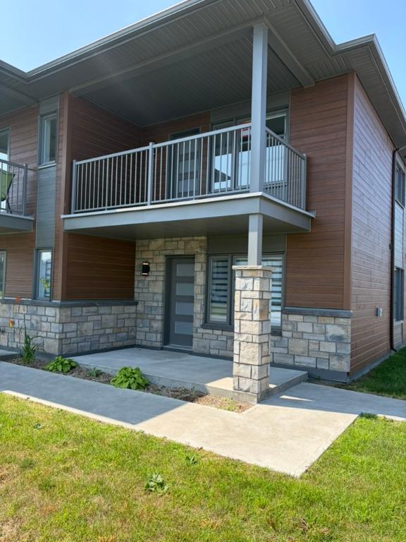 Saint-Charles-Borromée / Maison de ville avec garage privé | 3308292