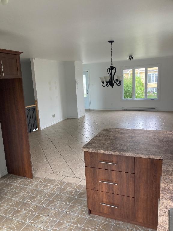 Appartement Grand 5 1/2 | 3308397