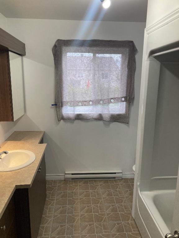 Appartement Grand 5 1/2 | 3308397