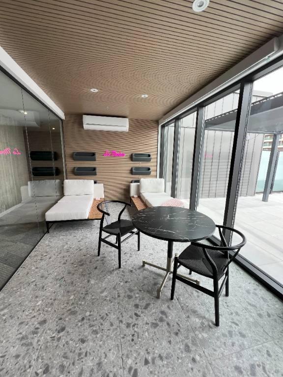 Superb condo 4 1/2 in new building | 3308402