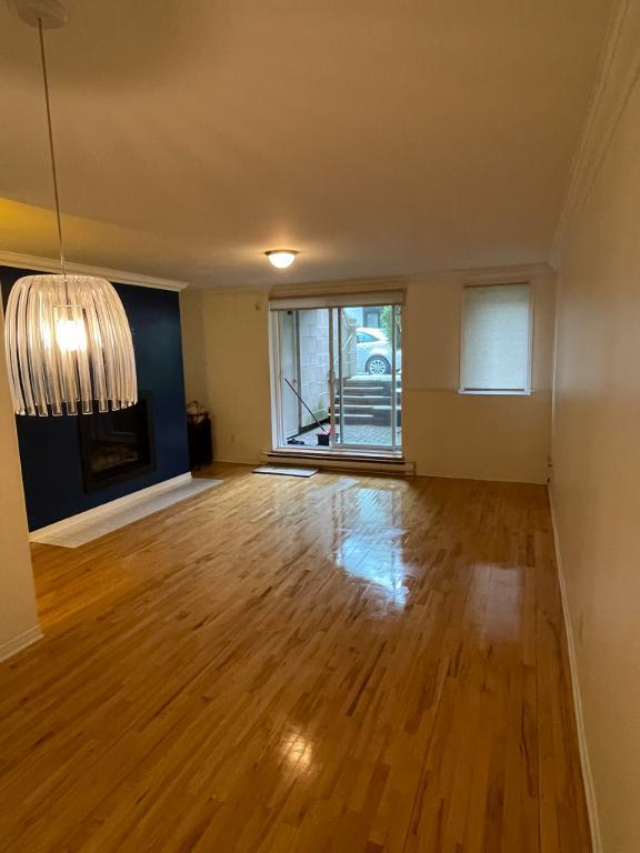 4 1/2 au coeur du plateau - metro laurier | 3303583